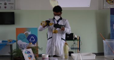 Curso gratuito em Guaratuba ensina a fazer sabão ecológico com óleo de cozinha usado